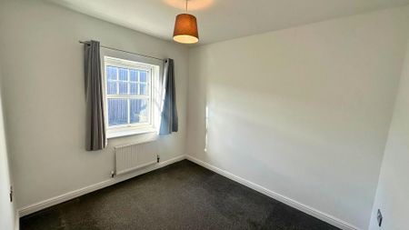 3 bedroom end of terrace house to rent - Photo 5