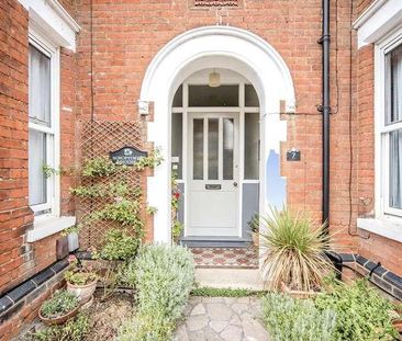 Merton Road, Bedford, MK40 - Photo 1