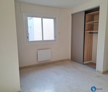 Location Appartement 3 pièces 62m² TOULON 83200 - Photo 3