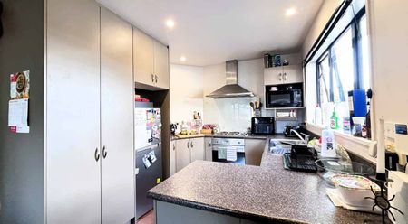 Excellent Location - Photo 2