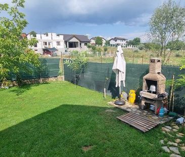 De inchiriat, vila noua - Bariera Traian - Lacul Brates - Fotografie 4