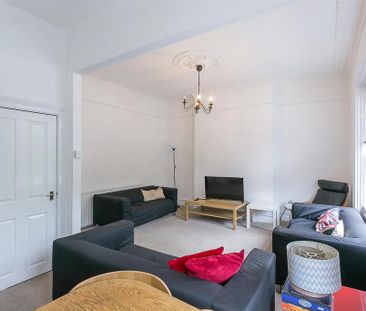 5 bedroom maisonette to rent - Photo 2