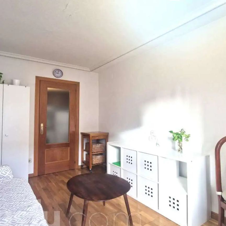 Piso de alquiler en Plaza de Arteijo, 15, Pilar - Foto 1