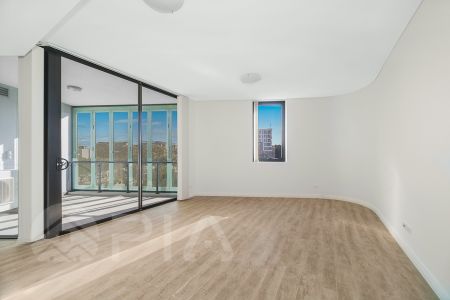 Stunning Apartments Now Leasing!!! - Photo 3