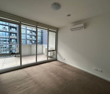 604/277 Raglan Street, Preston VIC 3072 - Photo 2