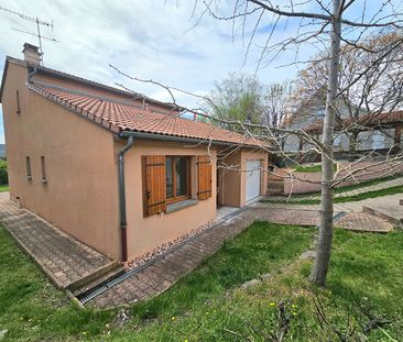 Location Maison 6 pièces 120m² LA ROCHE BLANCHE 63670 - Photo 6
