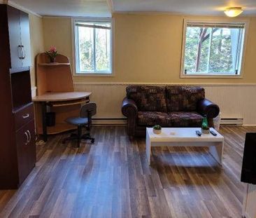 CHAMBRE À LOUER À SAINT-AGATHE-DES-MONTS,PRES DE TOUT LES SERVICES. - Photo 2