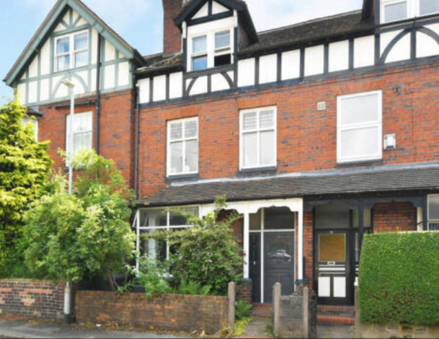 5 bedroom terraced house to rent - Photo 1