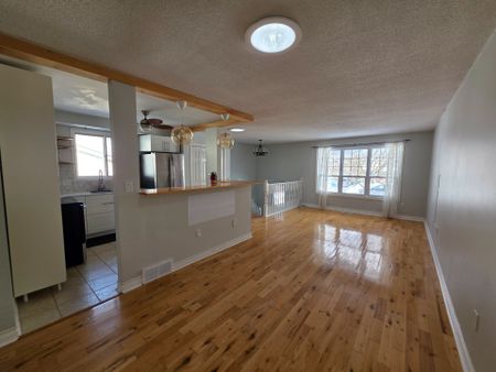 For Lease - 37 Fox Trail Drive Unit# Upper, St. Catharines, Ontario - Photo 3