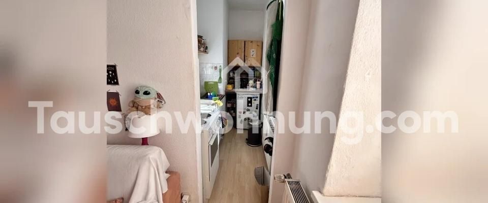 TAUSCHWOHNUNG 1-Zi Altbau FH gg 1-Zi-DG/oberste Etage (fast)EGAL wo in Bln - Foto 1