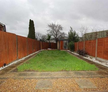 Marshalls Close, New Southgate, N11 - Photo 1