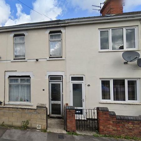 2 bedroom end of terrace house to rent - Photo 4