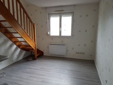 Location Appartement 2 pièces 37m² LENS 62300 - Photo 4