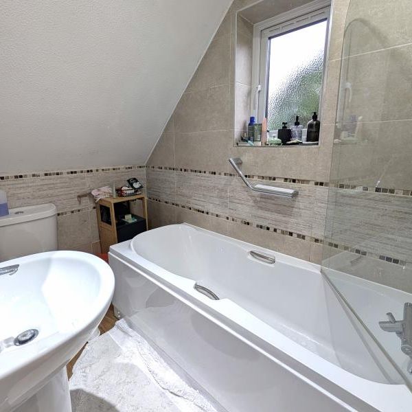 Priestly Gardens, Old Woking, Surrey, GU22 - Photo 1