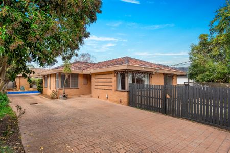 1/5 Blanche Court, Doncaster East - Photo 4