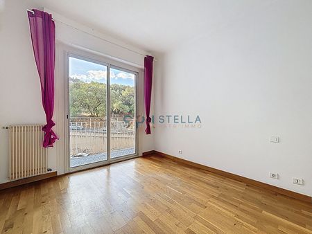 Beau T4 Spacieux avec Vue Mer Secteur Parc San Lazaro, - Photo 5