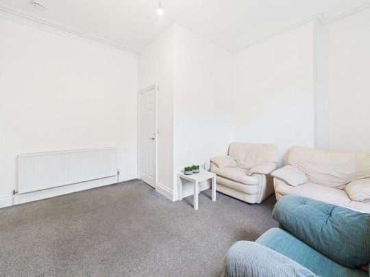 5 bedroom house share to rent - Photo 1