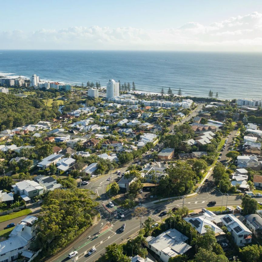 Unit 2/126 Buderim Avenue, Alexandra Headland. - Photo 1