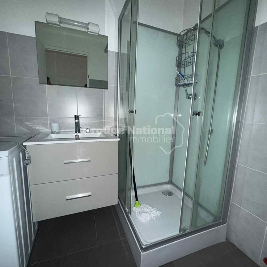 T2 meublé en Centre-ville avec terrasse, - Photo 1