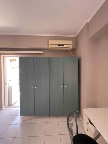 Studio/Γκαρσονιέρα για ενοικίαση Αγία Σοφία (Πάτρα) - Photo 3