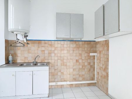 Location Appartement 3 pièces 61m² AJACCIO 20090 - Photo 5