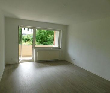 Nachmieter gesucht: 2-Zimmer-EG-Wohnung mit Balkon - Foto 1