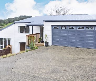 11 Coralsea Way, Arkles Bay, Whangaparoa - Photo 2