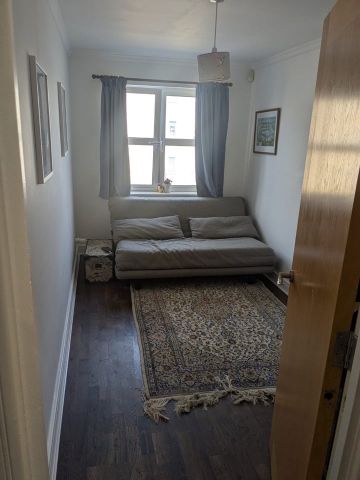 3 Bed Flat, Harwood Point, SE16 - Photo 5