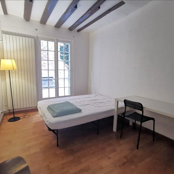 3 pièces - Meublé - 48,18 m² - 1er étage - Colocation non autorisée - Photo 1