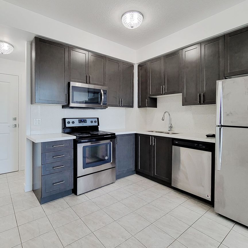 For Lease - 2486 Old Bronte Road Unit# 316, Oakville, Ontario - Photo 1