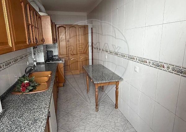 Apartamento T3 em Lisboa