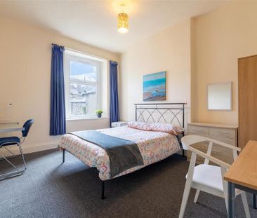 6 bedroom private hall to rent - Photo 4