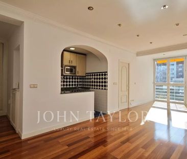 Madrid, Community of Madrid 28036 - Photo 1