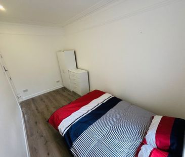 Room in a Shared Flat, Lewisham, SE13 - Photo 6