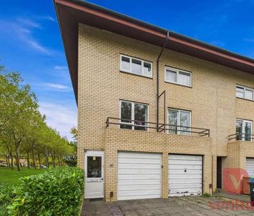 Conniburrow Boulevard, Milton Keynes, MK14 - Photo 1