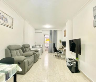 2 BEDROOM APARTMENT - TORREVIEJA - Foto 3