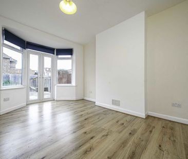 Chudleigh Road, TW2, London - Photo 1
