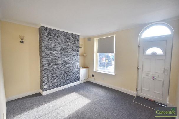 2 bedroom house to rent - Photo 1