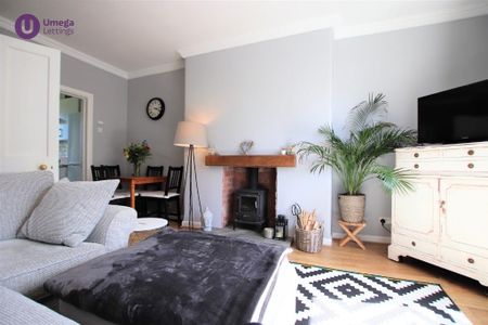 2 bedroom apartment to rent - Photo 3