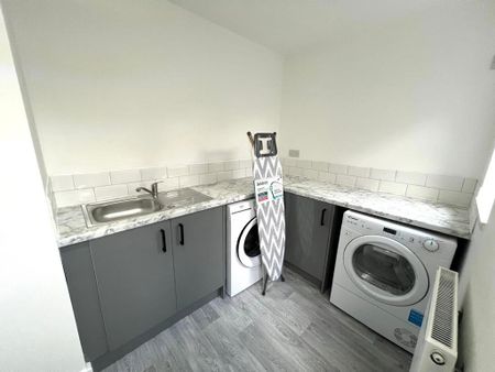 5 bedroom flat to rent - Photo 5