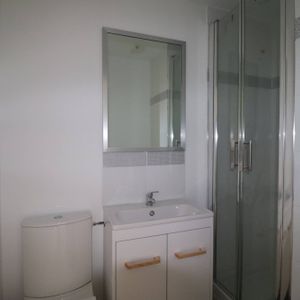 A louer studio de 18 m² en rdc secteur Baille 13005 Marseille - Photo 3