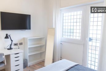 Mieszkanie na wynajem - 93 m² - 3 pokoje Roma Lacjum