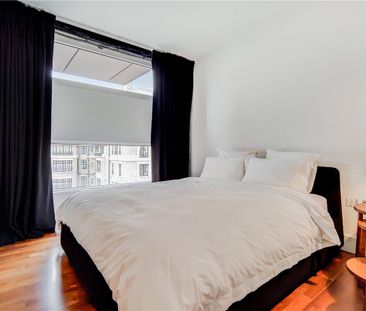 Exceptional chance to rent a superbly presented penthouse apartment within this portered building. - Photo 5