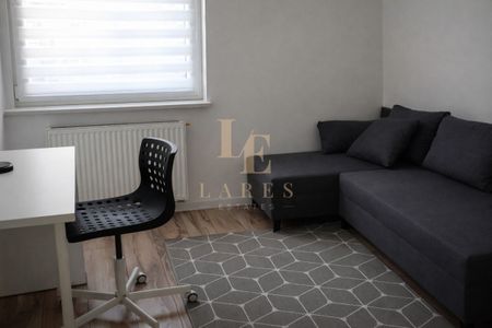 Mieszkanie przy CH Fort Wola | Garaż | Balkon - Photo 2