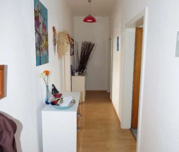 Geräumige 3-Zimmer-Wohnung mit Balkon im Herzen von Opladen - Photo 1