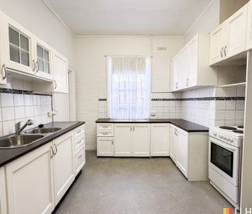 CLOSE TO RAILWAY & CBD - Photo 6
