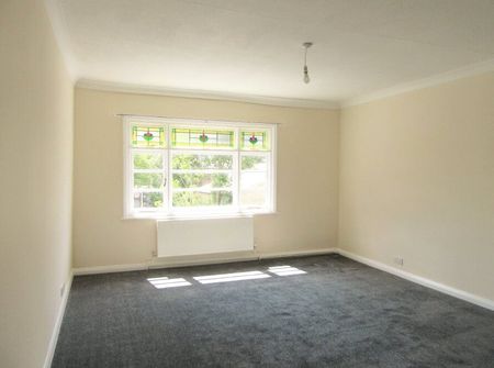 3 bedroom maisonette to rent High Street, Long Sutton, Spalding, PE12 - Photo 2