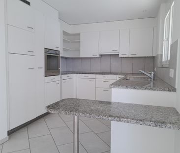 Grosszügige 4.5-Zimmerwohnung am Dorfrand - Photo 3