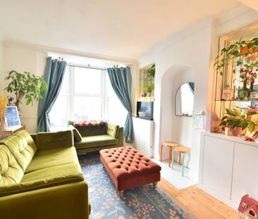 3 bedroom terraced house to rent - Photo 2