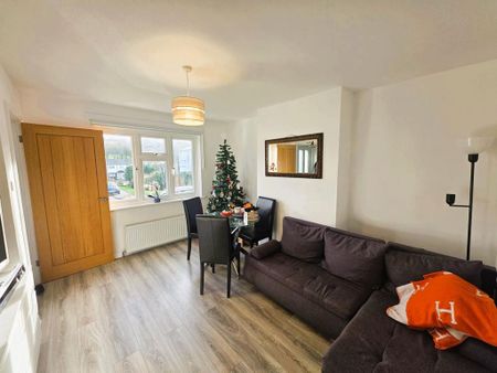 2 bedroom property to rent - Photo 2